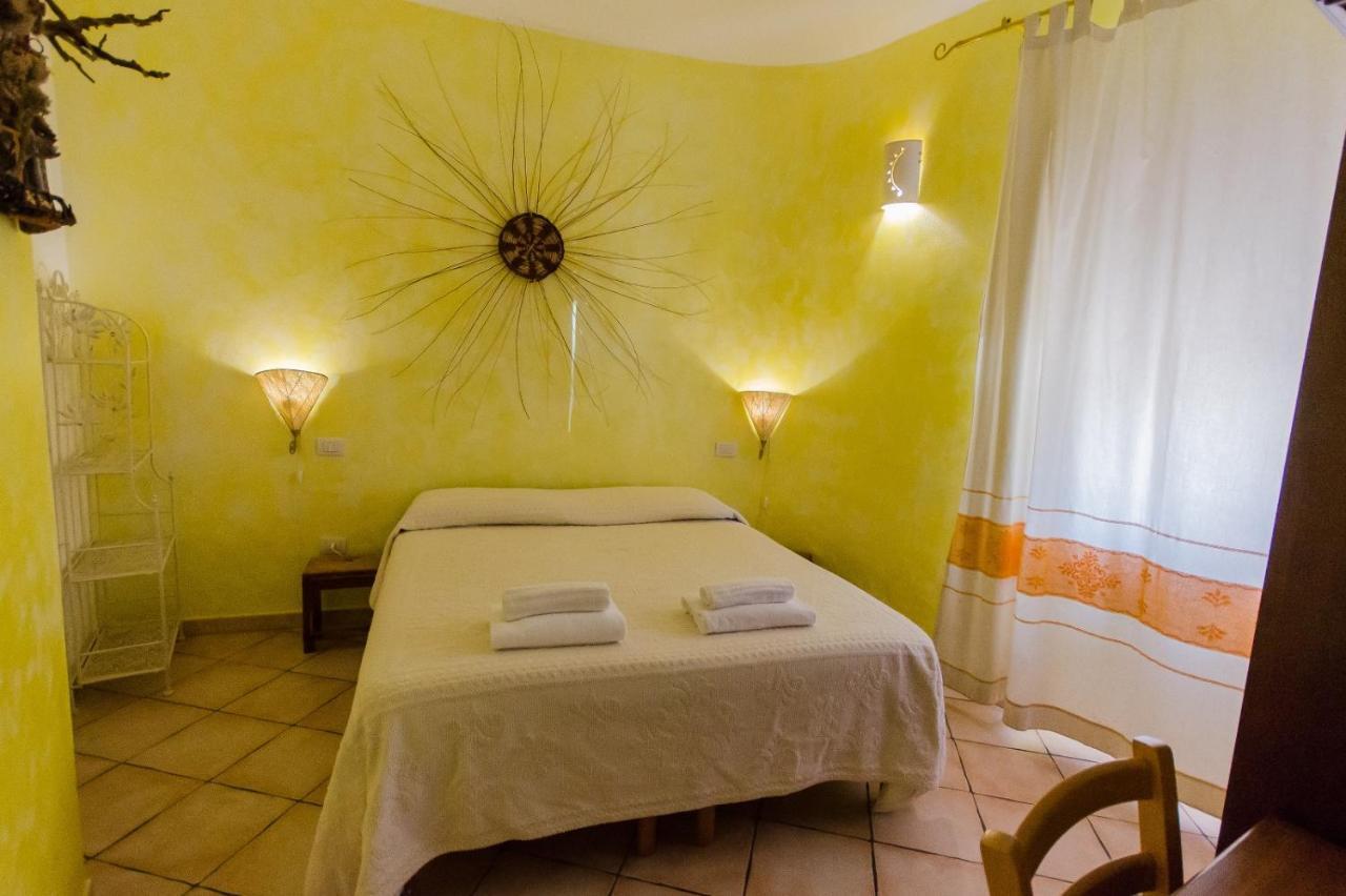 Bed&Breakfast La Pavoncella Tortolì Esterno foto