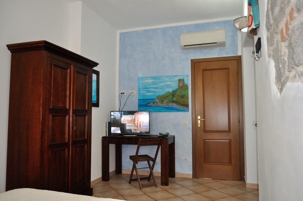 Bed&Breakfast La Pavoncella Tortolì Esterno foto